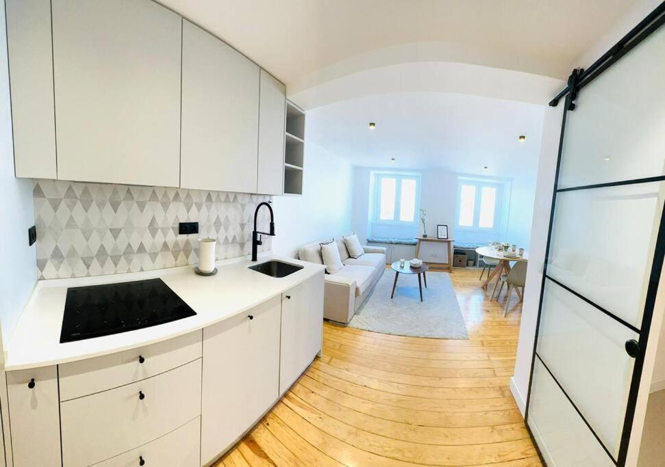 Lisbon City Center Flat For 6 Pp Exterior photo